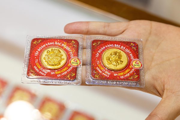 Giá vàng hôm nay 22/9: Quay đầu giảm