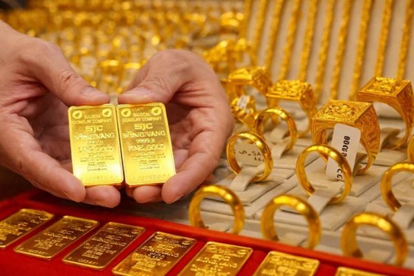 Giá vàng hôm nay 23/8: Trong nước và thế giới cùng tăng