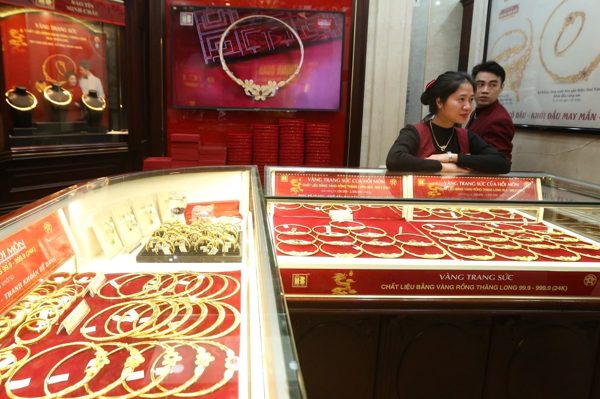 Giá vàng hôm nay 26/9/2026: Kết tuần giảm sâu, SJC neo mốc 144,4 triệu/lượng