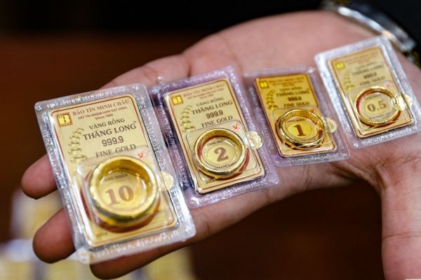 Giá vàng hôm nay 28/9/2026 chịu áp lực giảm, SJC 'cố thủ' quanh mốc 140 triệu