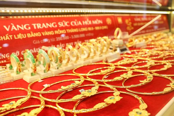 Giá vàng hôm nay 29/8/2026: Phiên kết tuần vàng nhẫn giảm đến 2 triệu/lượng