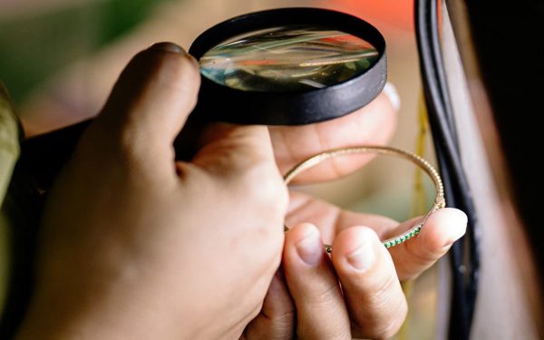 Giá vàng hôm nay 9-10: Vàng thế giới phục hồi sau khi chạm đáy 2 tháng