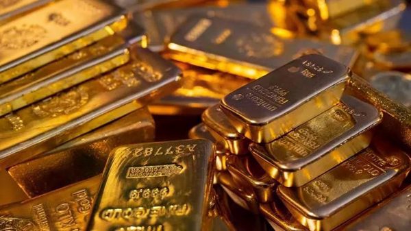Giá vàng lao dốc, dầu vọt tăng, trái phiếu Mỹ lập kỷ lục