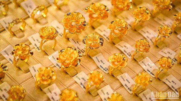 Giá vàng ngày 26/8: Đứng yên sau chuỗi ngày tăng liên tiếp