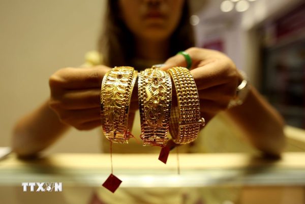 Giá vàng tăng khi thị trường chờ đợi quyết định lãi suất của Fed