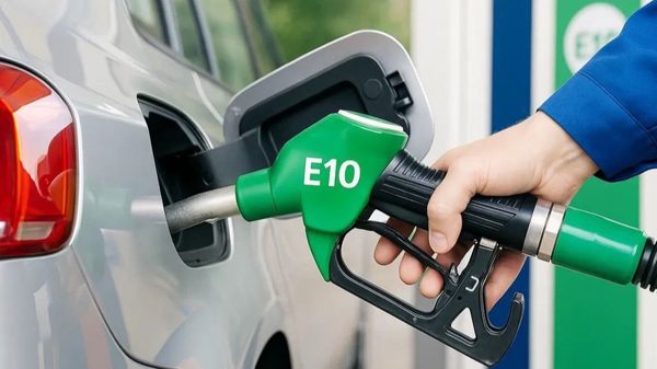 Giá xăng dầu đồng loạt tăng từ 15 giờ ngày 10/9