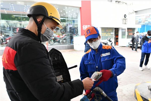 Giá xăng dầu hôm nay 21/10: Thế giới ở mức cao, trong nước chiều mai điều chỉnh