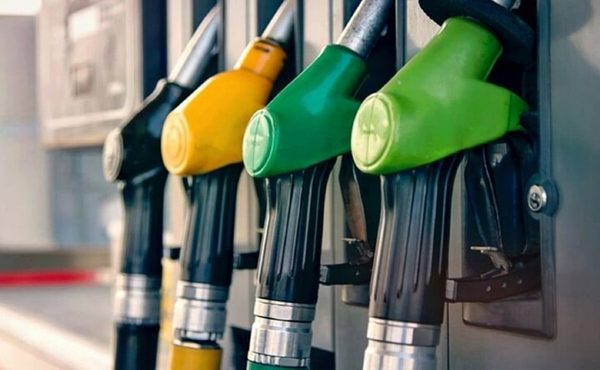 Giá xăng dầu hôm nay 25/9: Tiếp tục tăng
