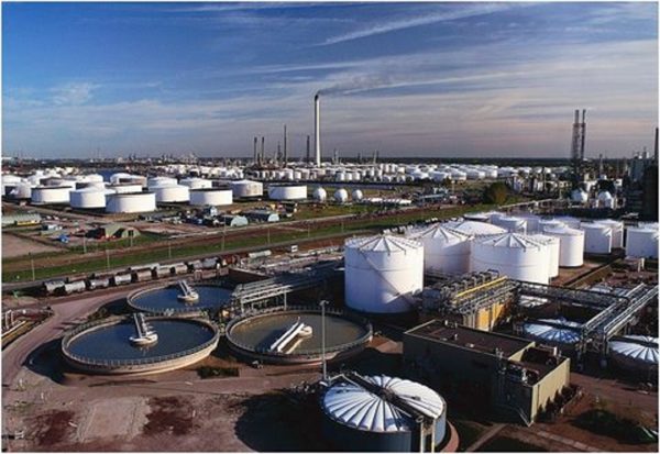 Giá xăng dầu hôm nay 5/10: Tăng nhẹ phiên đầu tuần