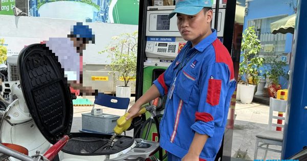 Giá xăng dầu mới nhất, áp dụng từ 15 giờ hôm nay 22.10