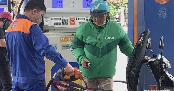 Giá xăng dầu mới nhất, áp dụng từ 15 giờ hôm nay 3.9