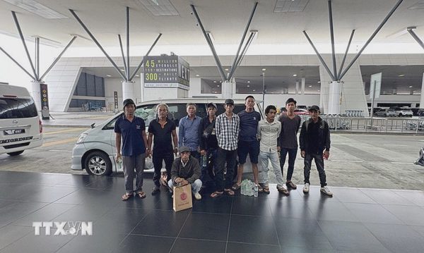 Giải cứu 10 ngư dân Việt Nam làm việc tại Malaysia