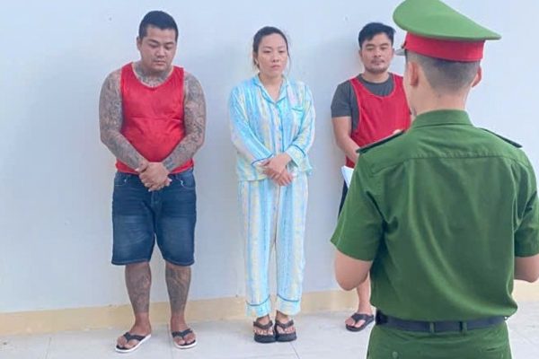 Giải cứu 8 bé gái khi triệt phá đường dây 'sang tay' nhân viên quán karaoke