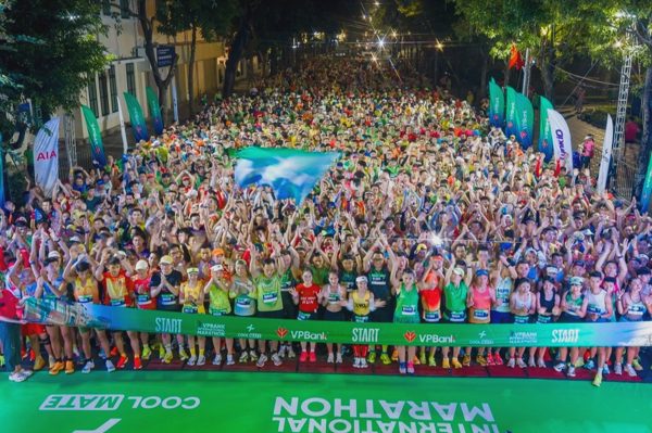 Giải Marathon Quốc tế Hà Nội VPBank mùa thứ 7: Hơn 11.000 vận động viên hòa nhịp “Hanoi Vibes”