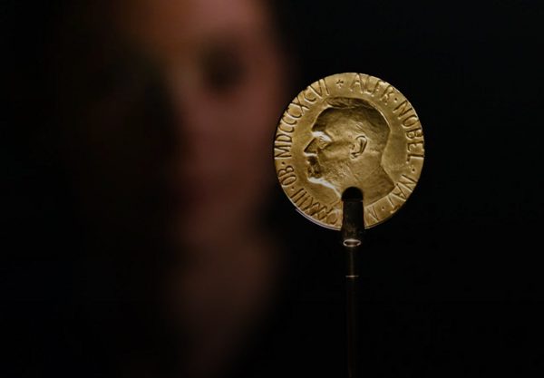 Giải Nobel 2026 tăng tiền thưởng cho mỗi hạng mục