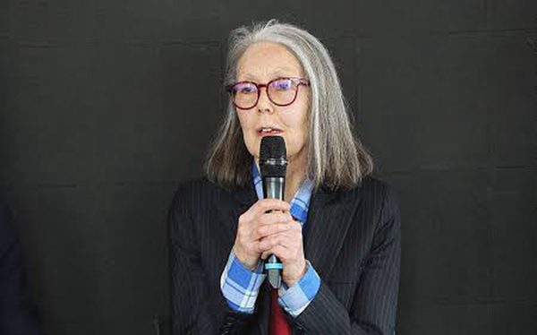 Giải Nobel Văn chương 2026 thuộc về nhà thơ Canada Anne Carson