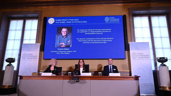 Giải Nobel Vật lý 2026 vinh danh công trình nghiên cứu về hạt neutrino năng lượng cao có nguồn gốc từ vũ trụ