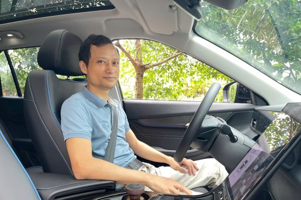 Giám đốc công ty công nghệ ‘chốt’ Jaecoo J5 BEV chỉ sau 15 phút xem xe