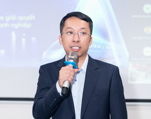 Giám đốc Khối Công nghệ Thông tin SHB cùng các lãnh đạo công nghệ bàn về AI tại CIO Summit 2026