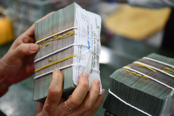 Giám đốc kinh doanh đòi 2,4 tỷ sau khi bị chấm dứt hợp đồng, cuối cùng tay trắng
