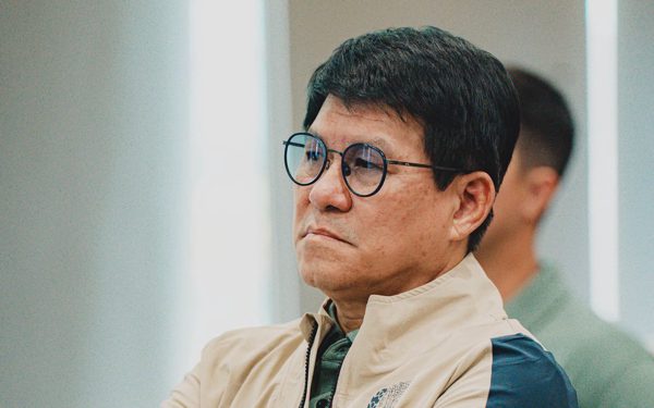 Giám đốc kỹ thuật CLB Hoàng Anh Gia Lai sang Campuchia học khóa HLV chuyên nghiệp