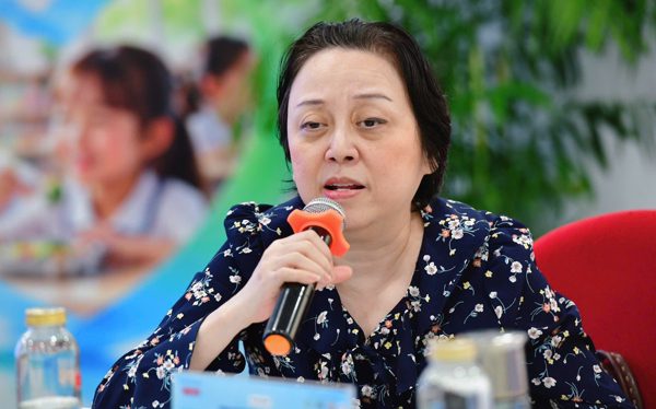 Giám đốc Sở An toàn thực phẩm TP.HCM: 'Tôi khuyến khích hiệu trưởng ăn cùng học sinh'