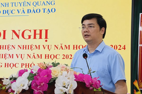 Giám đốc Sở Giáo dục Tuyên Quang Vũ Đình Hưng bị khởi tố