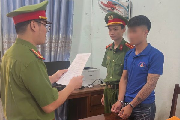 Giao cấu với bé gái, nam thanh niên bị bắt