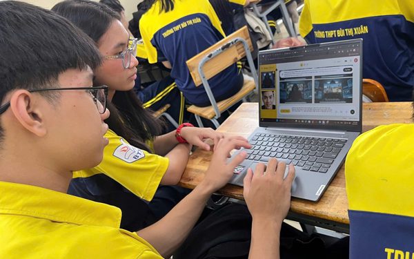 Giáo dục AI phổ thông: Đừng biến 12 tiết thành 'học cách viết prompt'