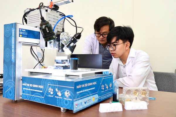 Giáo dục đại học thua trên 'sân nhà' - Bài 2: Cần 'cuộc chơi' khác
