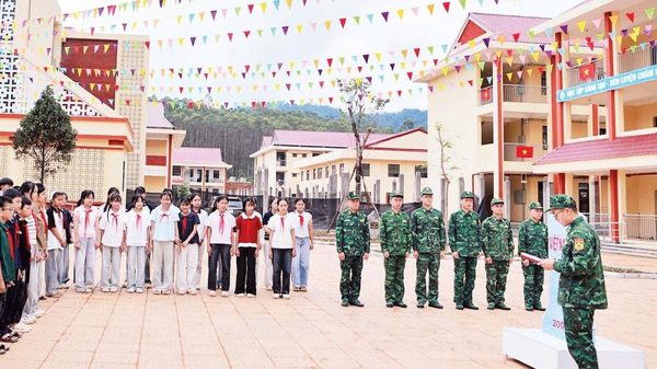Giáo dục ý thức bảo vệ biên giới cho học sinh vùng biên