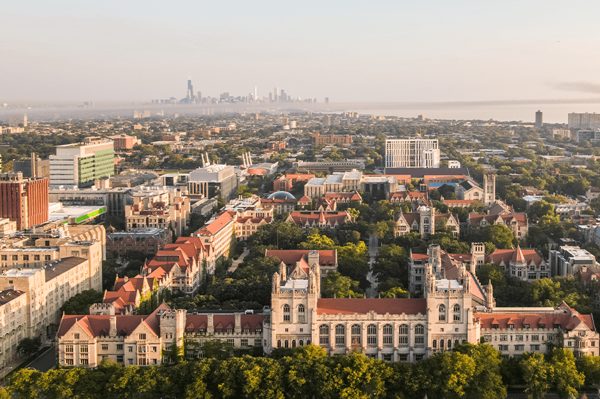 Giáo sư đại học khiến giới học thuật sốc vì đăng hơn 200 bài nghiên cứu một năm