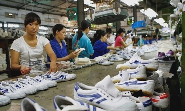 Giầy Thượng Đình dành 25 tỷ đồng trợ cấp nhân viên thôi việc khi nhà máy di dời