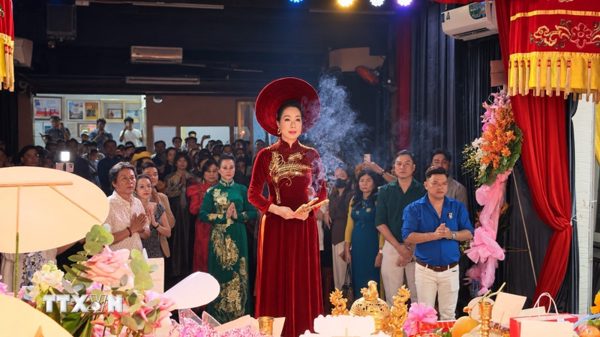 Giỗ Tổ sân khấu tại Thành phố Hồ Chí Minh: Giữ lửa nghề, kết nối khán giả