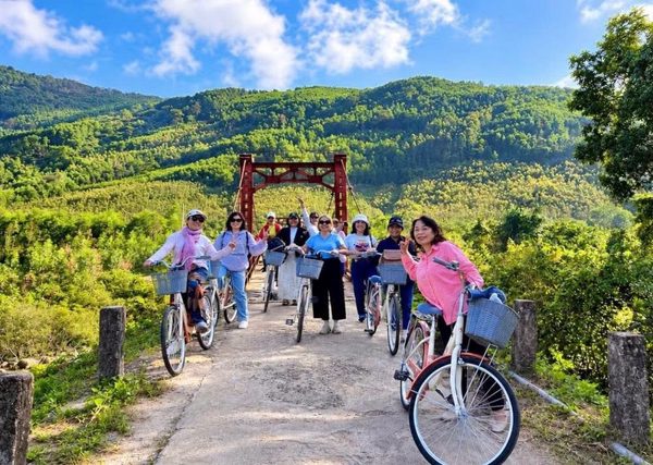 Giữ rừng, tạo sinh kế