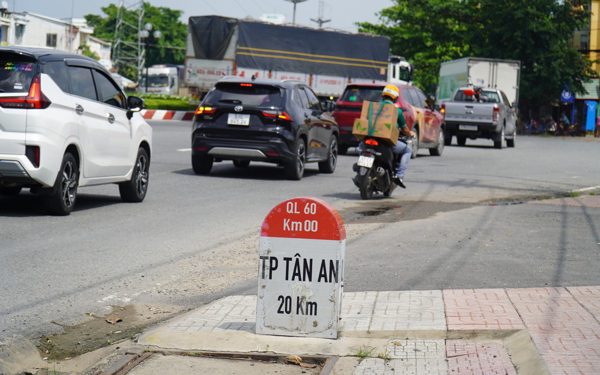 Giữa đỉnh triều, vòng xoay Trung Lương thoát cảnh ngập triền miên