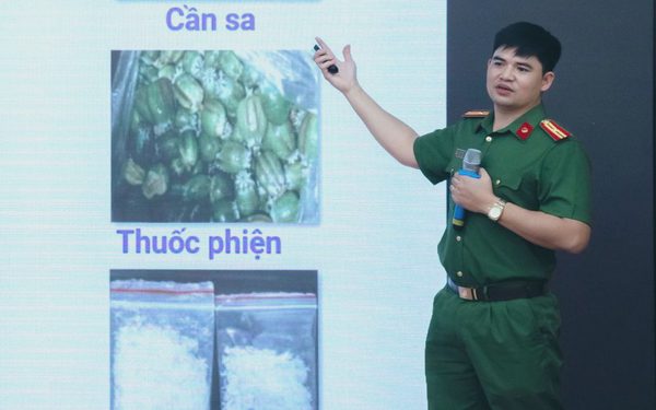 Giúp người khác mang hành lý, không biết bên trong chứa ma túy có bị xử lý hình sự?