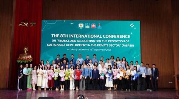 Gỡ "điểm nghẽn" tài chính, nhân lực số để kinh tế tư nhân bứt phá