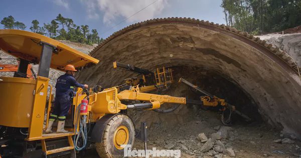 Gỡ từng nút thắt để tăng tốc thi công cao tốc gần 24 nghìn tỷ nối với Lào