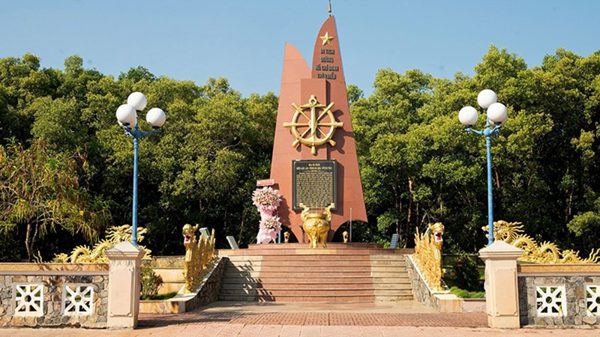 Gợi mở cho văn nghệ sĩ sáng tác những tác phẩm có giá trị hướng tới kỷ niệm các sự kiện lớn của dân tộc