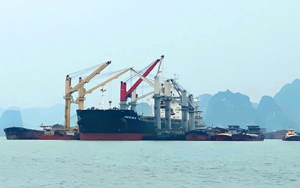 Gói thầu bốc dỡ than ở Quảng Ninh: Doanh nghiệp nội kêu vì tiêu chí kỹ thuật gây khó