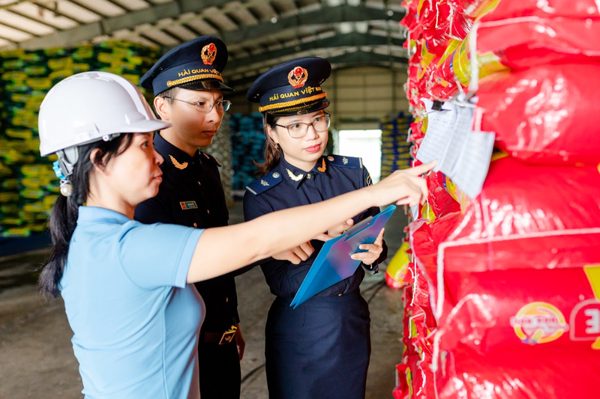 Gom kiểm tra chuyên ngành về hải quan: Doanh nghiệp được gì?