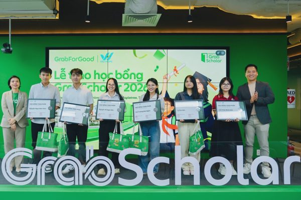 GrabScholar 2026 tiếp sức hành trình học tập của hơn 300 học sinh, sinh viên