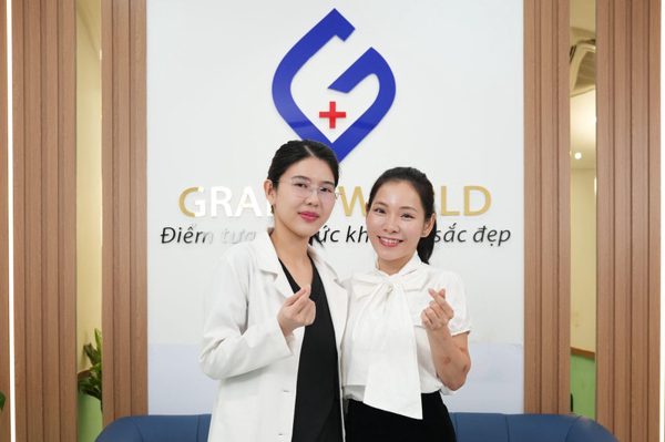 Grand World và hành trình nâng tầm chất lượng điều trị vảy nến bằng công nghệ cao