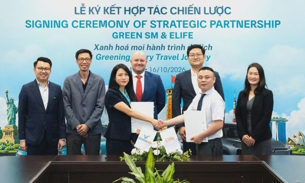 Green SM hợp tác Elife đưa dịch vụ gọi xe điện lên mạng lưới toàn cầu