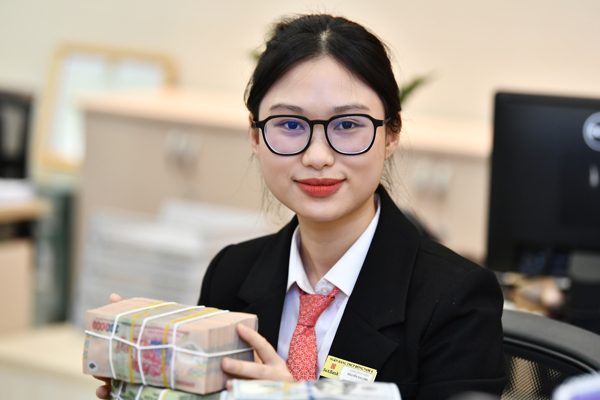 Gửi tiết kiệm thế nào cho an toàn, hiệu quả?