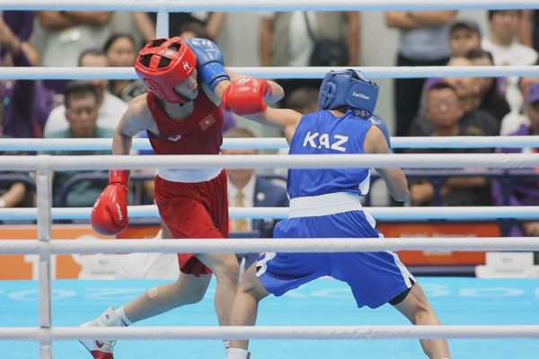 Hạ nhà vô địch thế giới, Nguyễn Thị Tâm gặp võ sĩ HCV Olympic ở chung kết