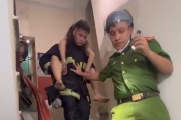 Hà Nội: 5 người thoát nạn trong vụ cháy nhà cao tầng