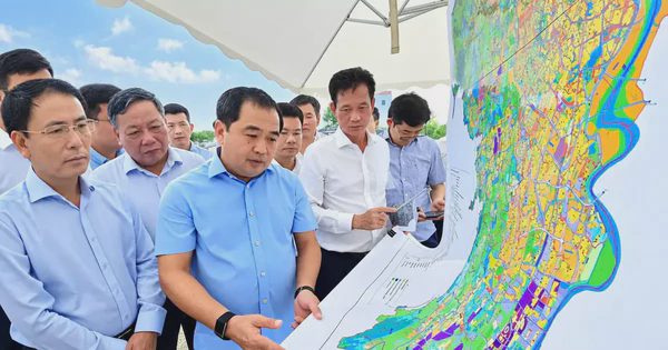 Hà Nội: Bí thư, chủ tịch xã phải kiểm điểm công việc để biết ưu tiên việc gì trước, việc gì sau