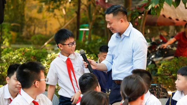 Hà Nội bình dị, lắng sâu trong "Dấu vân tay của phố"